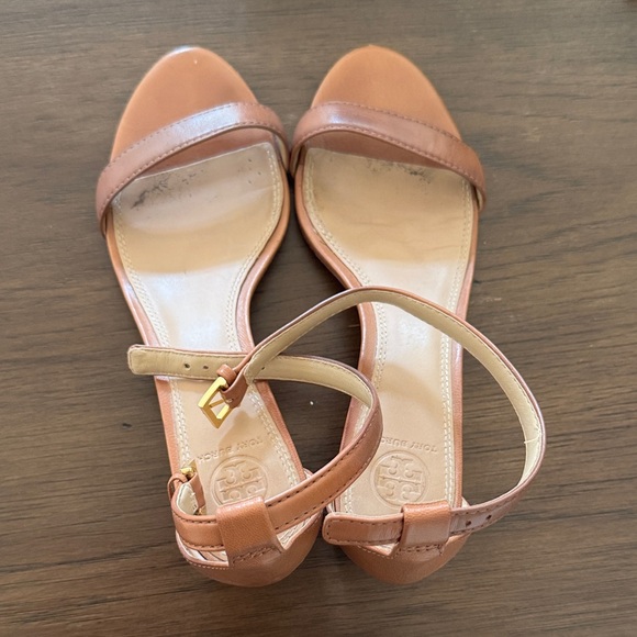 Tory Burch Brown Leather Sandals - Picture 1 of 4
